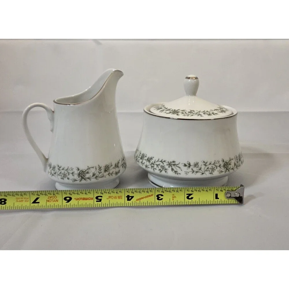 Vintage Mikasa Montclair G9059 Sugar Bowl w Lid & Creamer Set Japan Platinum‎